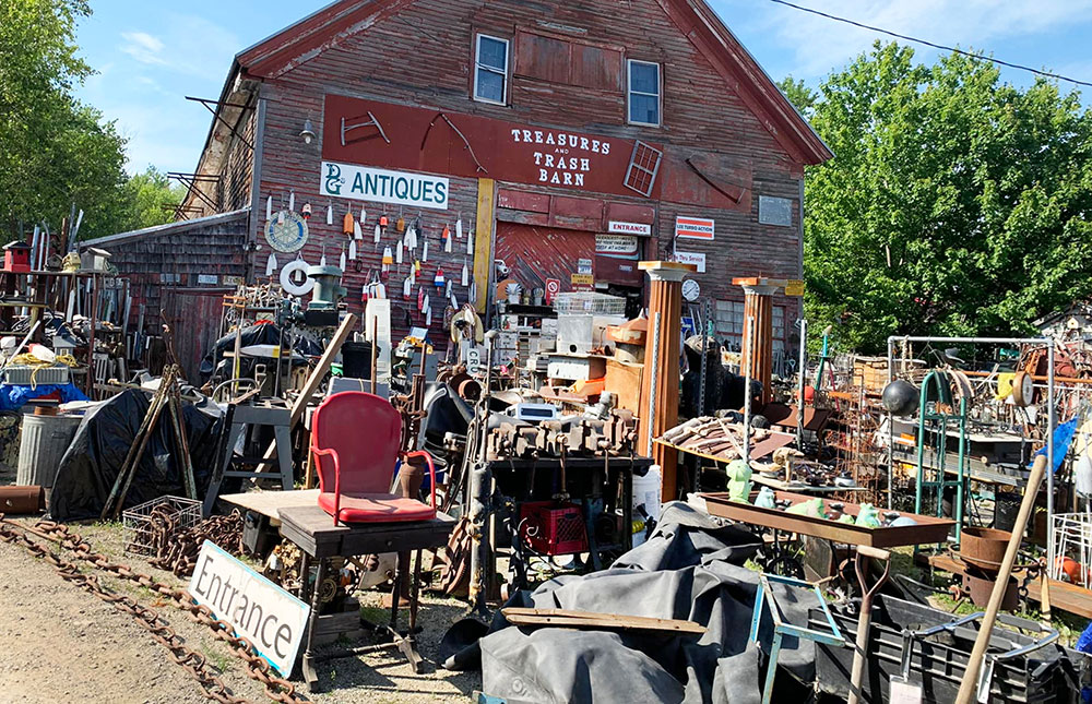 Treasure and Trash Barn, Searsport, Maine
